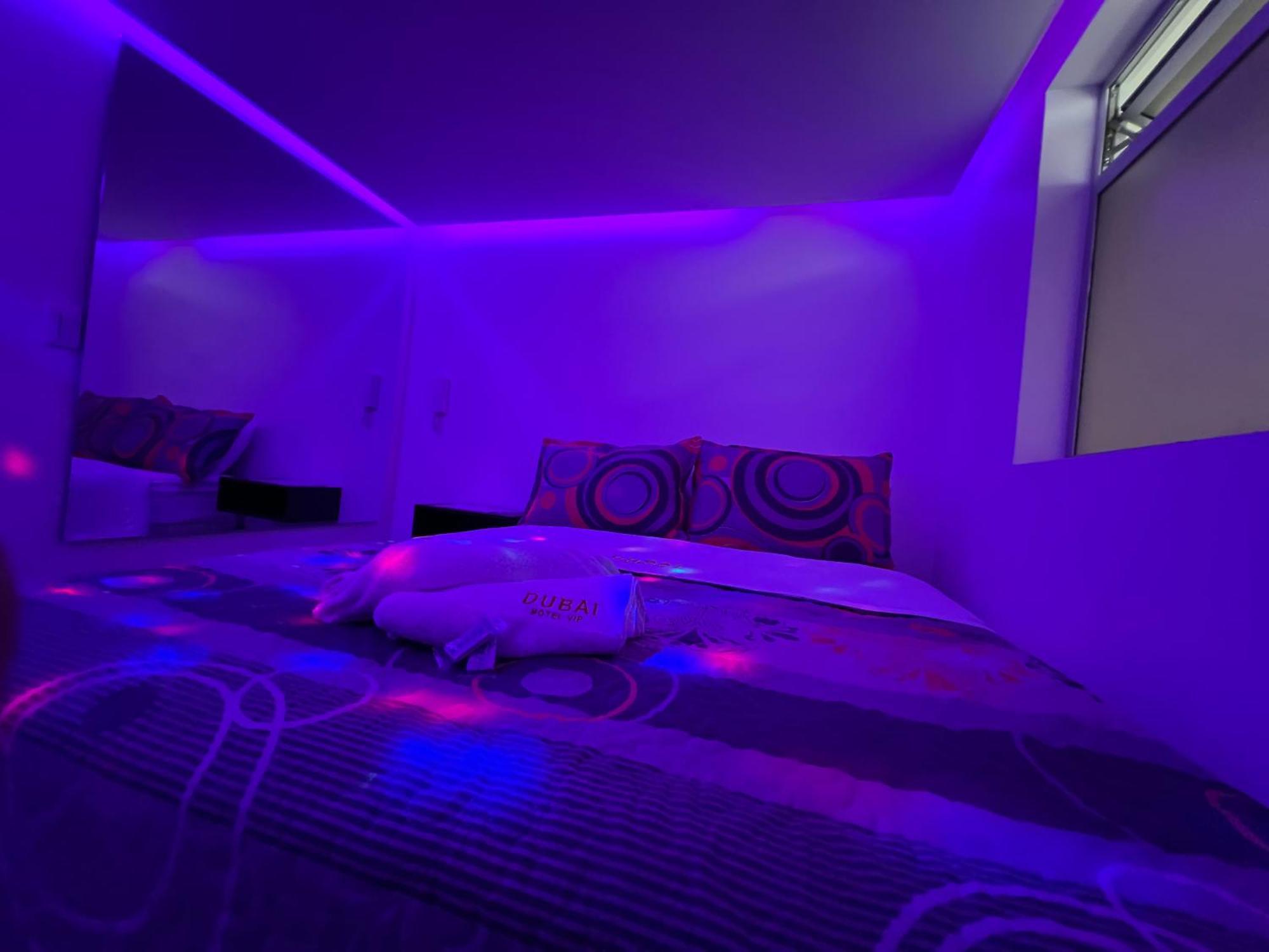 Dubai Vip Motel 波哥大 外观 照片
